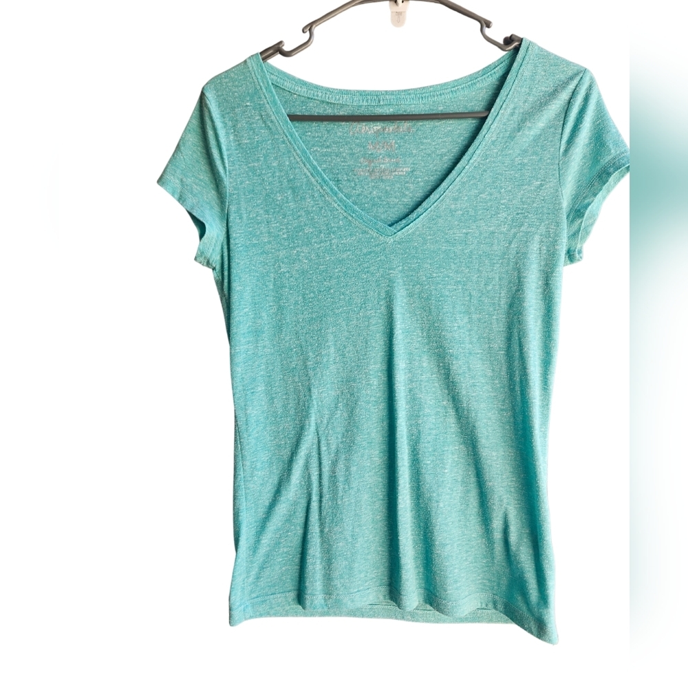 Cool and airy top with deep  Vneck